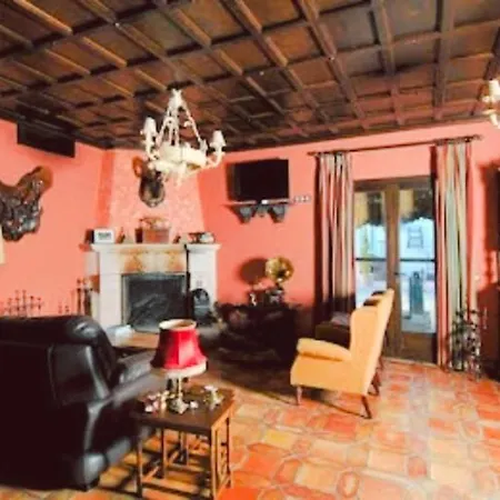 Hacienda Puerto De Muelas 3*