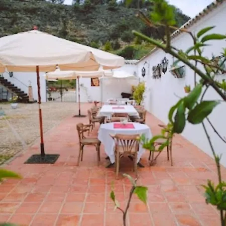 Hacienda Puerto De Muelas 3* Ronda